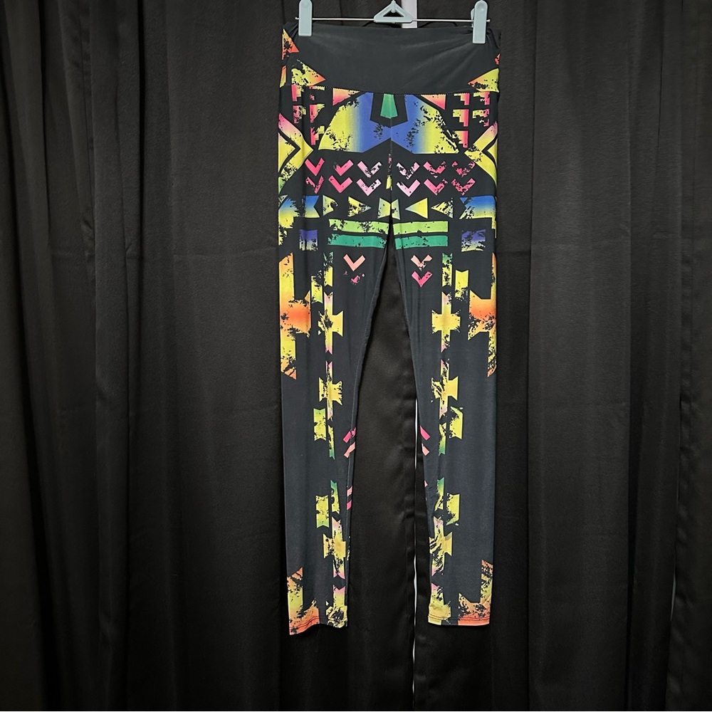 Charlotte Russe Multicolor Patterned Leggings